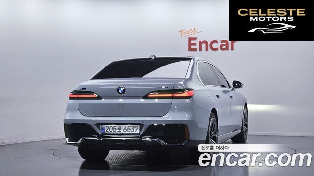 BMW Série 7 (G70) 740i xDrive M Sport 2026 — photo 4 sur 32