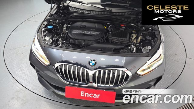 BMW Série 1 (F40) 120i M Sport 2021 — photo 6 sur 31
