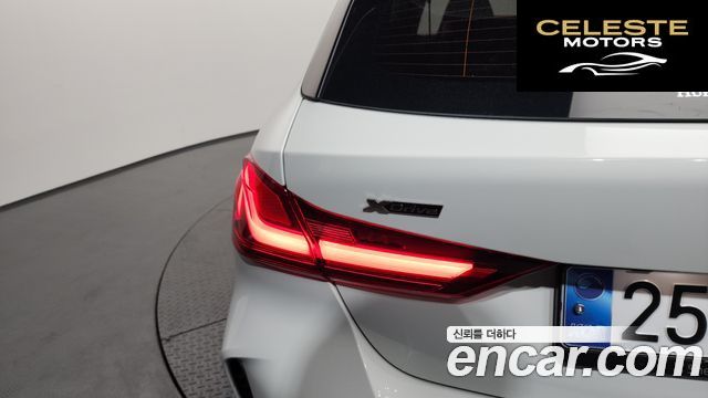 BMW Série 1 (F40) M135i xDrive 2024 — photo 8 sur 34