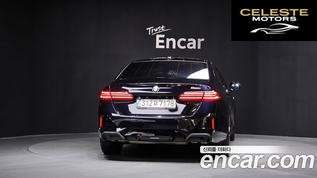 BMW Série 5 (G60) 520i M Sport 2025 — photo 4 sur 40