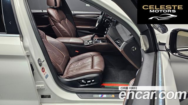 BMW Série 5 (G30) 530i M Sport Plus 2018 — photo 13 sur 33