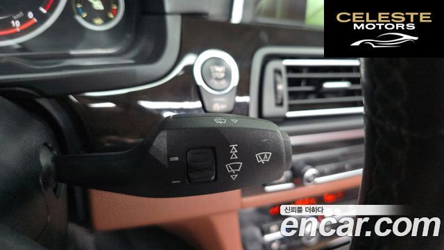BMW Série 5 (F10) 528i 2014 — photo 34 sur 41
