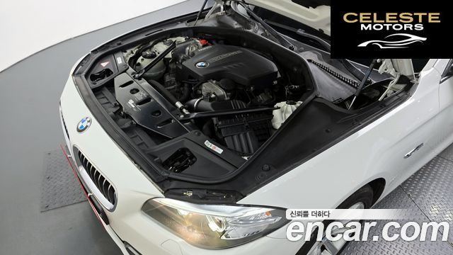 BMW Série 5 (F10) 528i 2014 — photo 5 sur 41