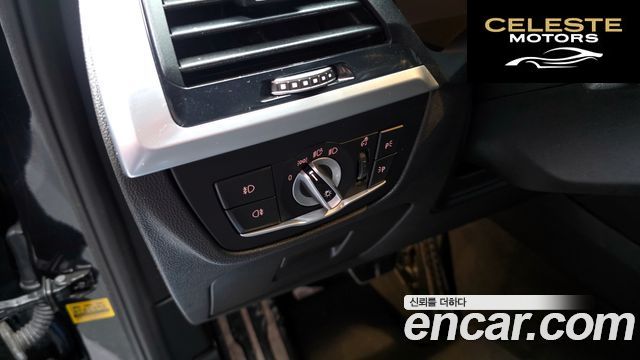 BMW X4 (G02) xDrive20i M Sport X Online Exclusive Edition 2021 — photo 29 sur 33