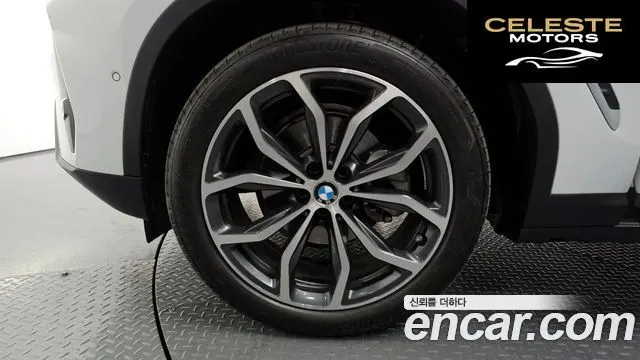 BMW X4 (G02) xDrive20i xLine 2025 — photo 4 sur 32