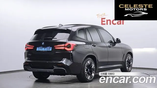 BMW iX3 M Sport 2024 — photo 2 sur 20