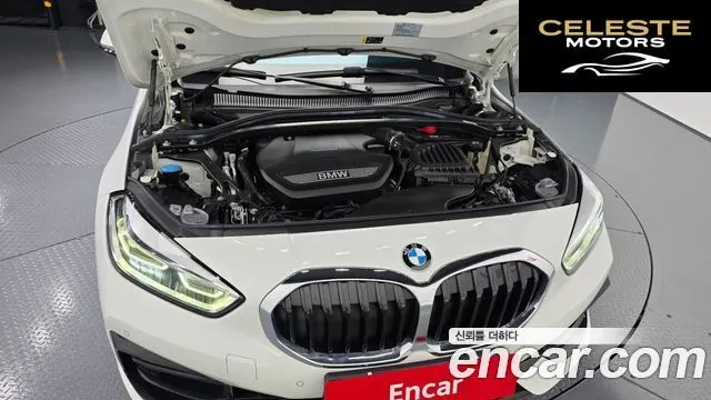 BMW Série 1 (F40) 118d Sport 2021 — photo 6 sur 30