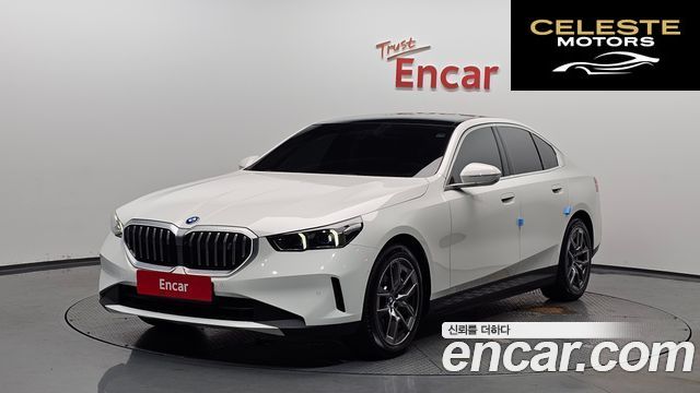 BMW i5 (G60) eDrive 40 2024 — photo 1 sur 35