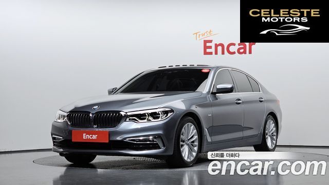 BMW Série 5 (G30) 530i xDrive Luxury Plus 2018 — photo 33 sur 37