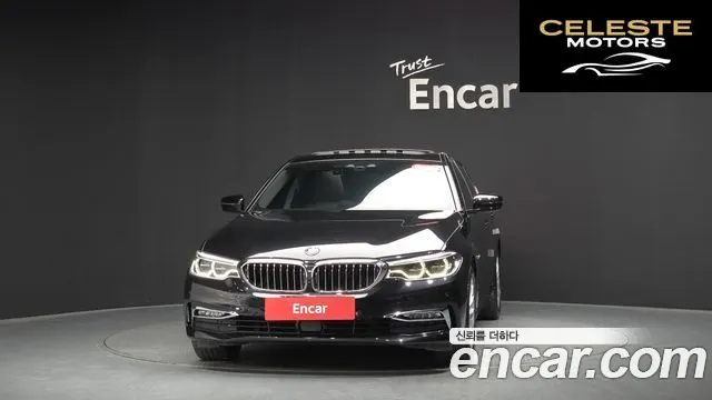 BMW Série 5 (G30) 530i xDrive Luxury Plus 2018 — photo 2 sur 35