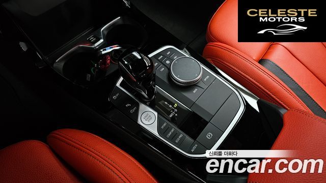 BMW Série 1 (F40) M135i xDrive 2022 — photo 12 sur 37