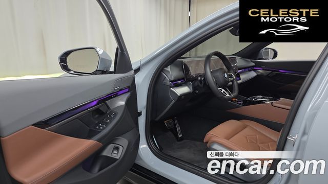 BMW Série 5 (G60) 530i xDrive M Sport 2024 — photo 13 sur 32