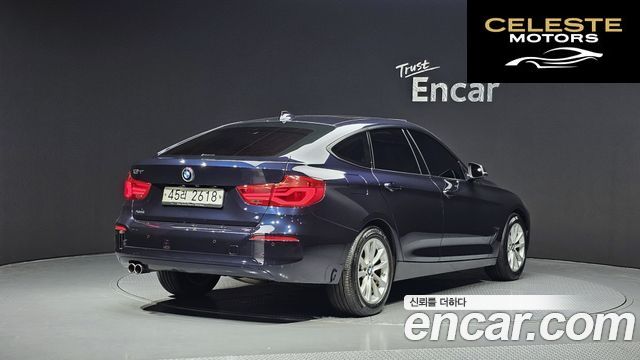 BMW Série 3 GT (F34) GT 320d xDrive 2018 — photo 2 sur 32