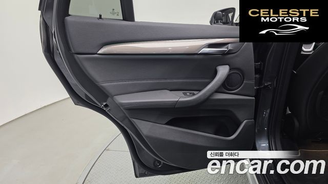 BMW X1 (F48) xDrive 18d xLine 2021 — photo 15 sur 41