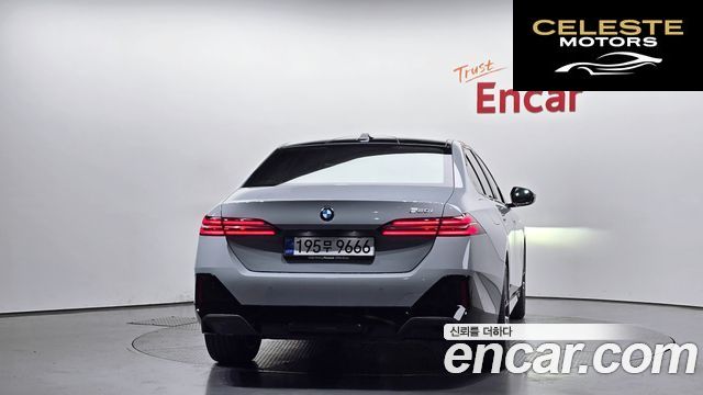 BMW Série 5 (G60) 520i M Sport 2025 — photo 3 sur 37