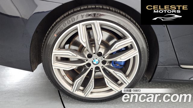BMW Série 7 (G11) M760Li xDrive 2018 — photo 5 sur 26