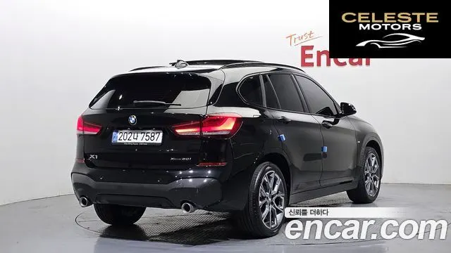 BMW X1 (F48) xDrive 20i M Sport 2022 — photo 2 sur 32