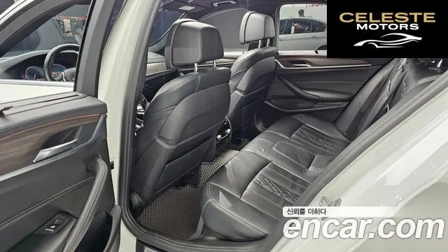 BMW Série 5 (G30) 530i xDrive M Sport Plus 2018 — photo 16 sur 30