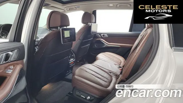 BMW X7 (G07) xDrive 40i Design Pure Excellence 7 places 2021 — photo 28 sur 35