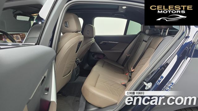 BMW Série 5 (G60) 520i M Sport 2025 — photo 18 sur 31
