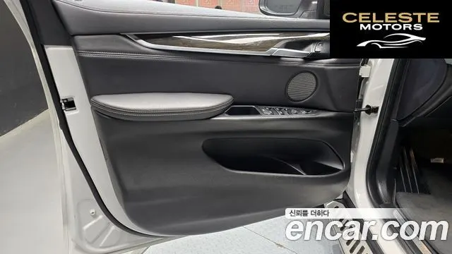 BMW X6 (F16) xDrive 30d 2018 — photo 14 sur 30