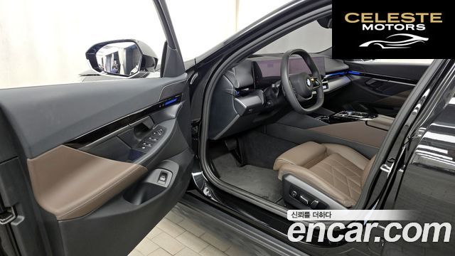 BMW Série 5 (G60) 523d 2024 — photo 13 sur 33