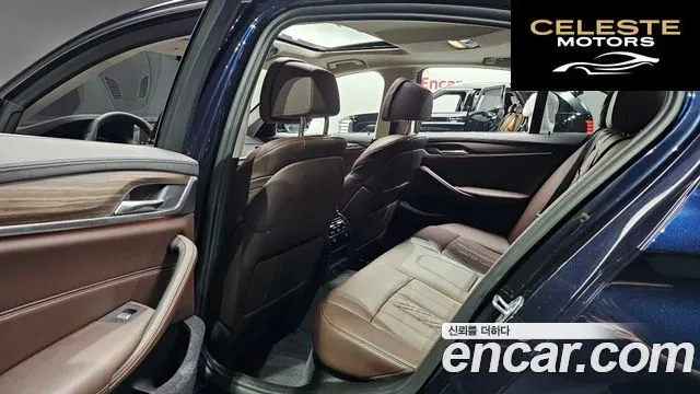 BMW Série 5 (G30) 530i Luxury Plus 2019 — photo 11 sur 20