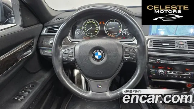 BMW Série 7 (F01) 750Li M Sport 2011 — photo 12 sur 20