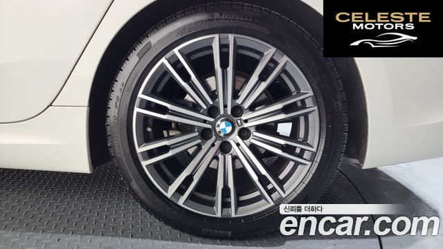 BMW Série 3 (G20) 320i M Sport 2021 — photo 7 sur 42