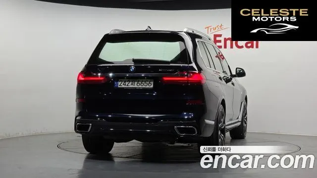 BMW X7 (G07) xDrive 40i M Sport 6 places 2021 — photo 4 sur 20