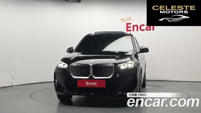 BMW iX1 (U11) xDrive 30 M Sport 2024 — photo 3 sur 39