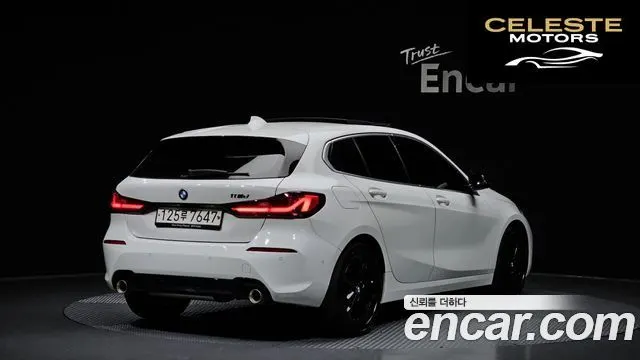 BMW Série 1 (F40) 118d Sport 2020 — photo 2 sur 30
