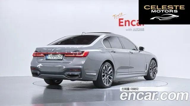 BMW Série 7 (G11) 730d xDrive M Sport 2022 — photo 2 sur 33