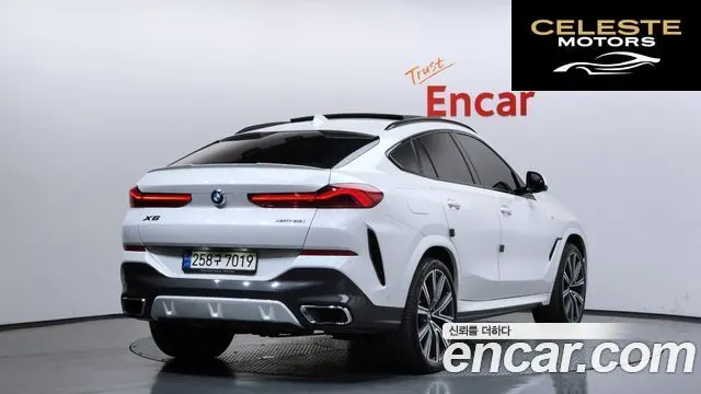 BMW X6 (G06) xDrive40i M Sport Online Exclusive 2021 — photo 2 sur 39