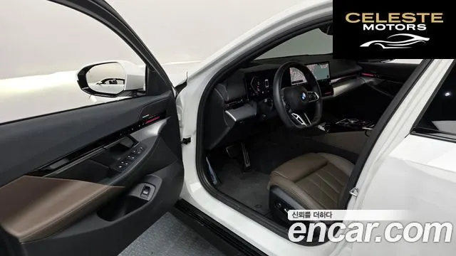 BMW Série 5 (G60) 520i M Sport 2024 — photo 13 sur 33