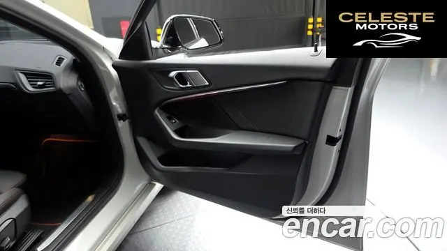 BMW Série 1 (F40) 118d Sport 2020 — photo 14 sur 30