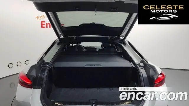 BMW X6 (G06) xDrive40i M Sport Online Exclusive 2021 — photo 27 sur 39