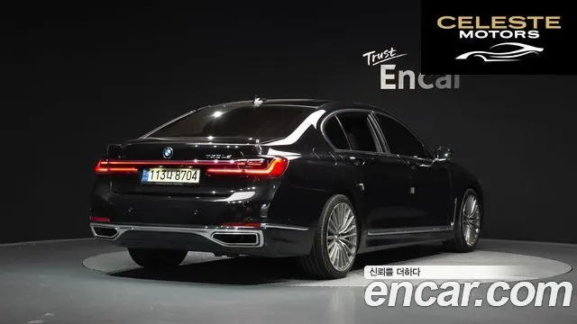 BMW Série 7 (G11) 730Ld xDrive Design Pure Excellence 2021 — photo 2 sur 20
