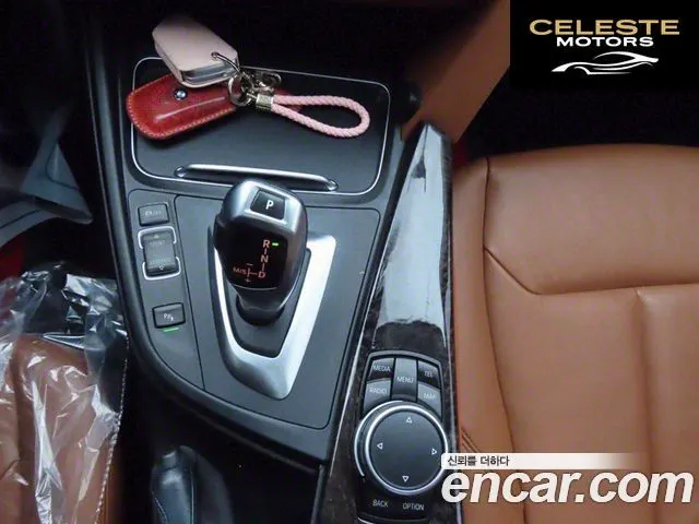 BMW Série 3 (F30) 320i Luxury 2016 — photo 17 sur 26