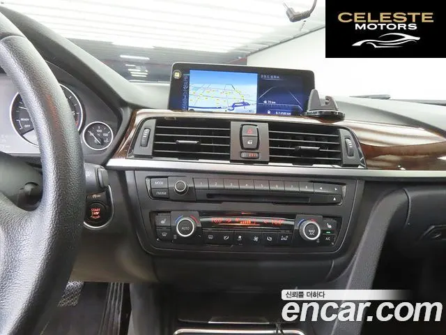 BMW Série 3 (F30) 320d 2013 — photo 10 sur 26