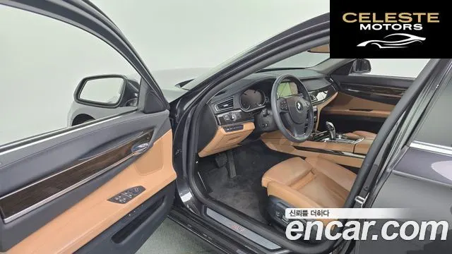 BMW Série 7 (F01) 740d xDrive 2014 — photo 10 sur 20