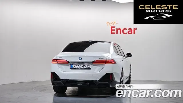 BMW Série 5 (G60) 530i xDrive M Sport 2024 — photo 4 sur 32