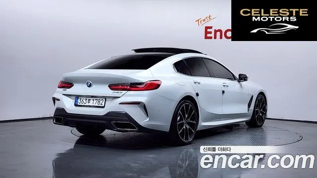 BMW Série 8 (G15) 840i xDrive M Sport Gran Coupé 2022 — photo 2 sur 33
