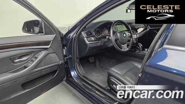 BMW Série 5 (F10) 528i 2014 — photo 10 sur 26