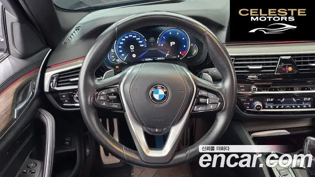 BMW Série 5 (G30) 520d M Sport Plus 2017 — photo 18 sur 32