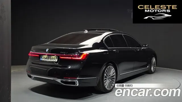 BMW Série 7 (G11) 740Li xDrive Design Pure Excellence 2021 — photo 2 sur 20