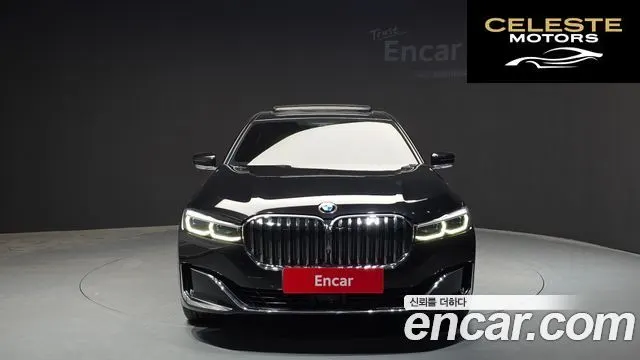 BMW Série 7 (G11) 740Li xDrive Design Pure Excellence 2021 — photo 3 sur 20