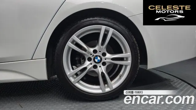 BMW Série 3 (F30) 328i M Sport 2016 — photo 7 sur 31