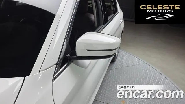 BMW Série 5 (G30) 520d Luxury Plus 2018 — photo 12 sur 36