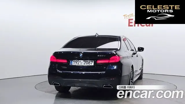 BMW Série 5 (G30) 523d M Sport 2023 — photo 4 sur 26